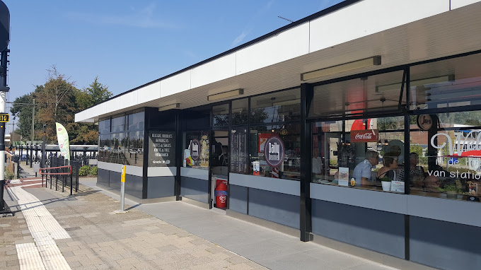 Daily Deurne Broodjes en friet Daily Deurne Broodjes en friet